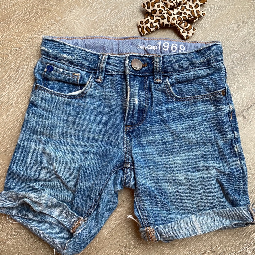COPY - Gap jean shorts 5T